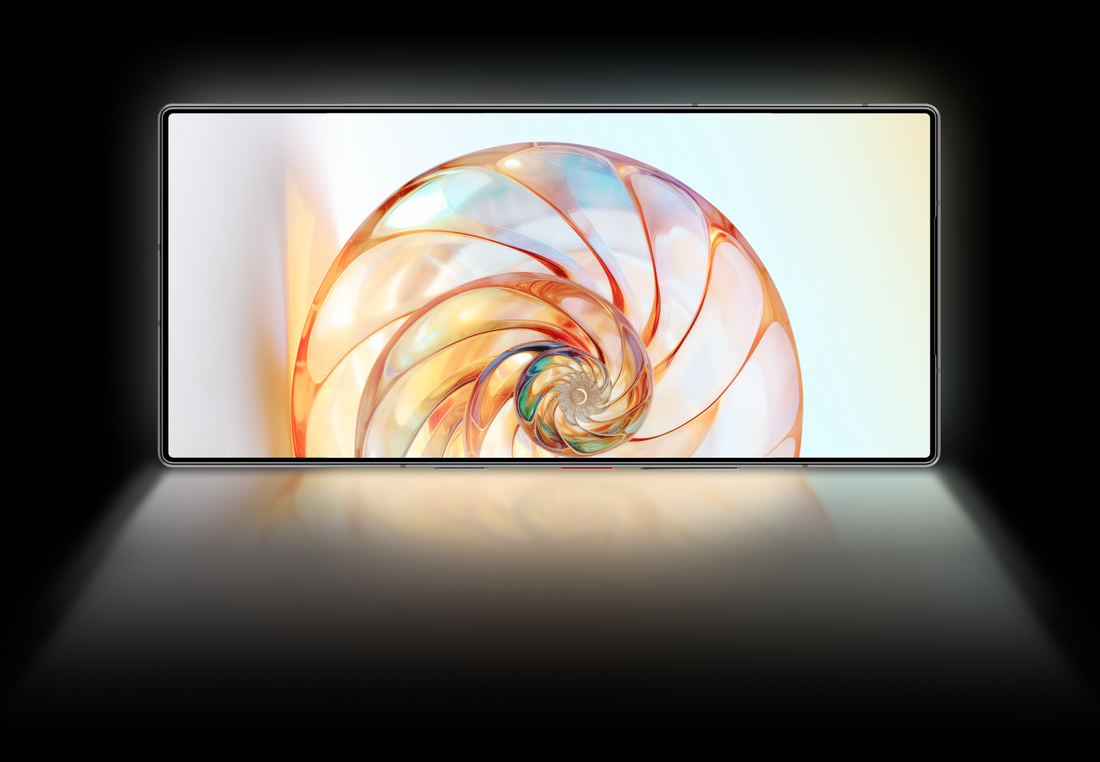 Screen Supreme: Why Dull Isn't in the Vocabulary of the Z60 Ultra’s Dynamic Display